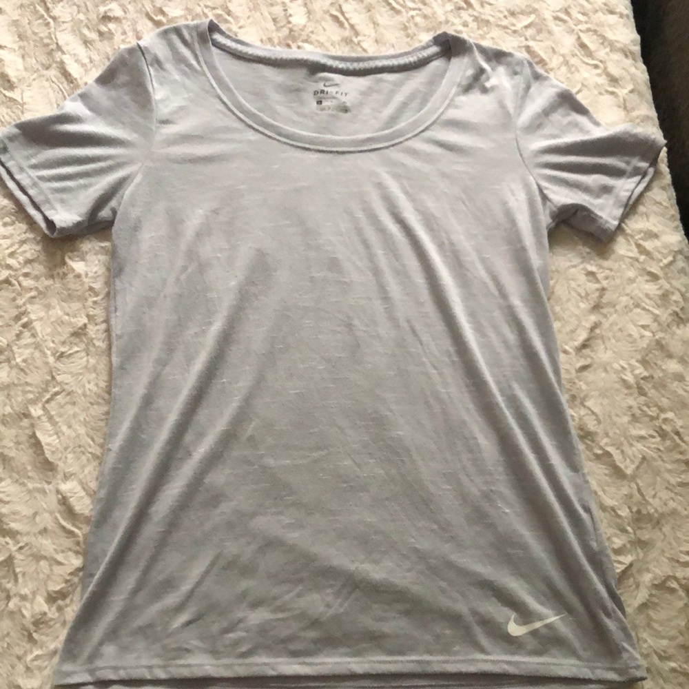 Nike Women’s Dri-Fit Gray Fitted Short Sleeve T-Shirt